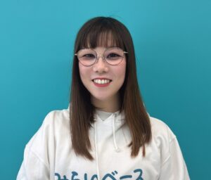 澤入 理束