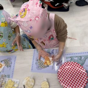 みんなでお祝い♪2月の誕生日会ピザ作り🍕