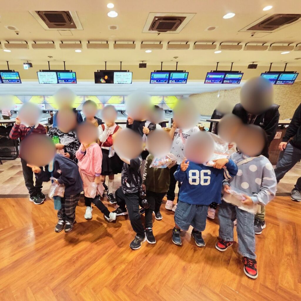 みんなで楽しむ♪ボーリングお出かけ体験🎳