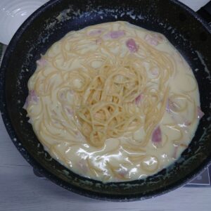 みんなで挑戦♪やさしい味のコンポタパスタ作り