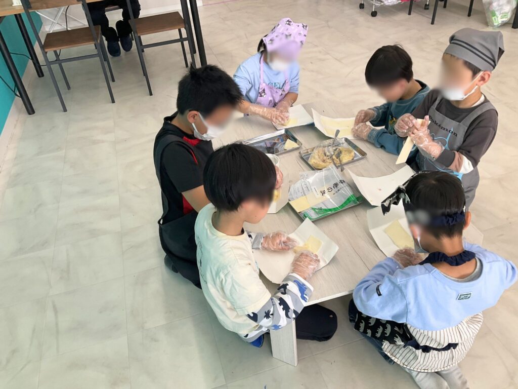 ベーコンポテトパイ作り