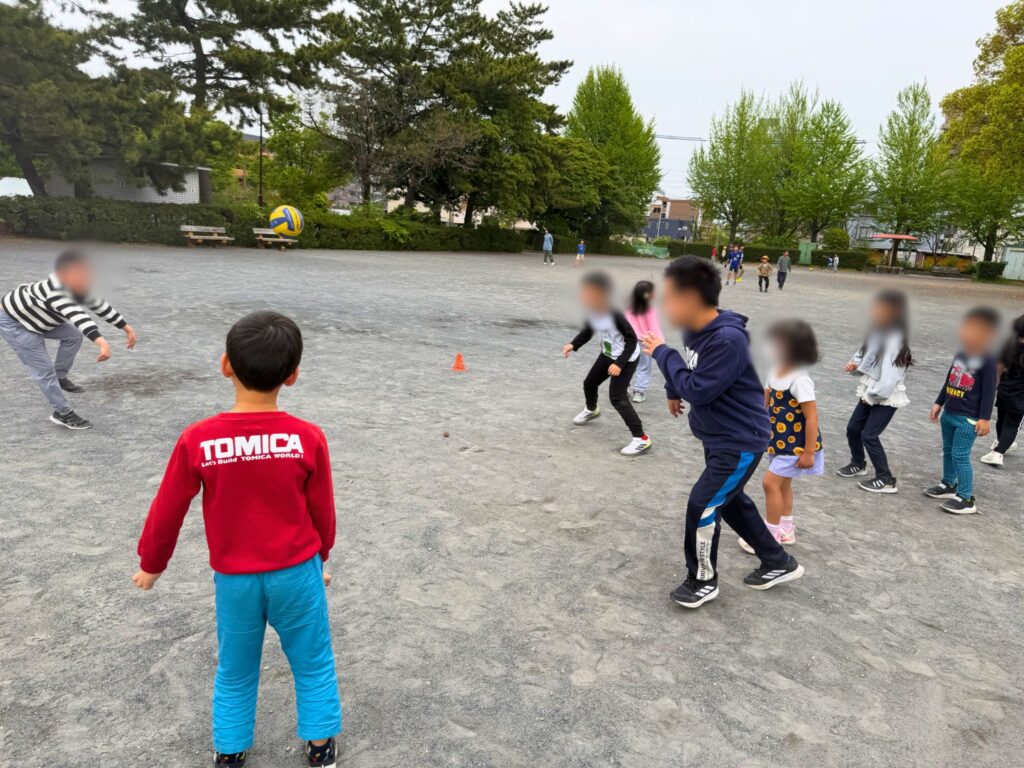 公園で元気いっぱい！ドッジボール大会✨