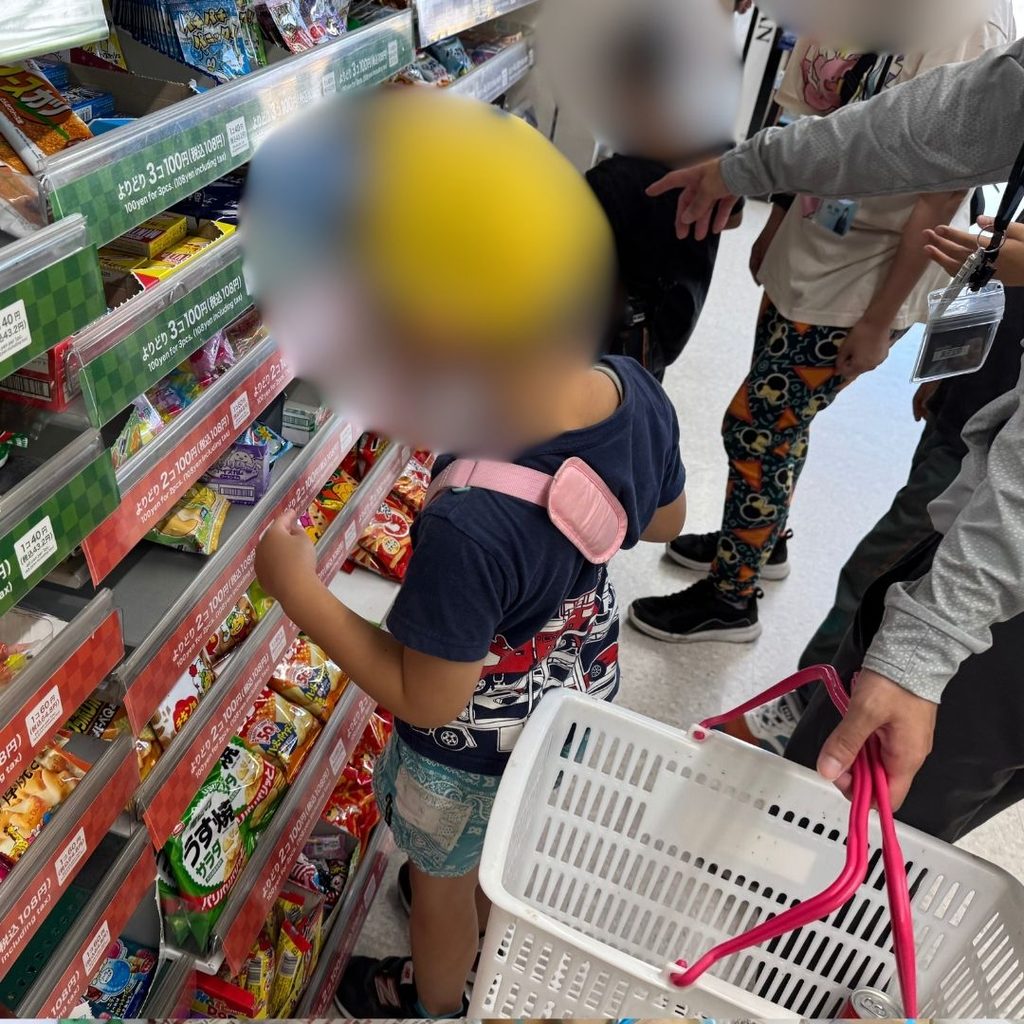 コースターを作ろう！おかしを買おう！